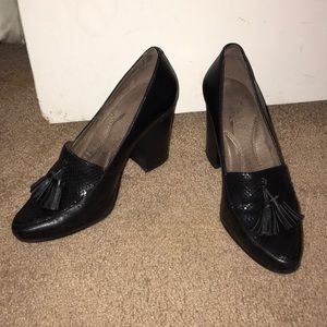 Aersoles Times Square Tassel Heels